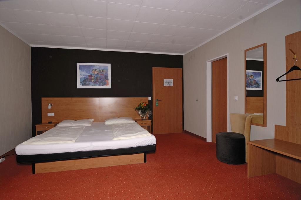 Hotel Schlangenbader Hof Bilik gambar