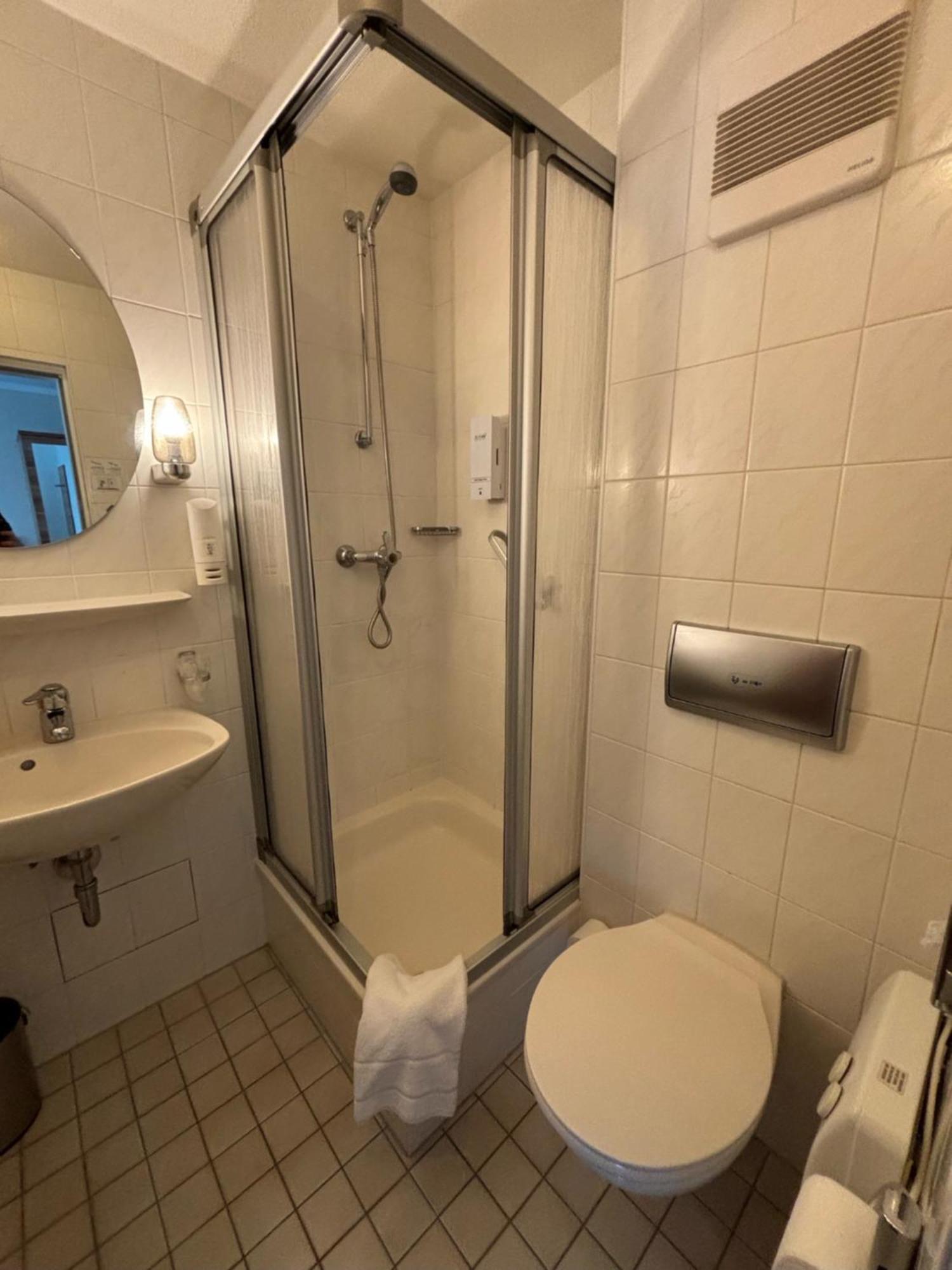 Hotel Schlangenbader Hof Luaran gambar
